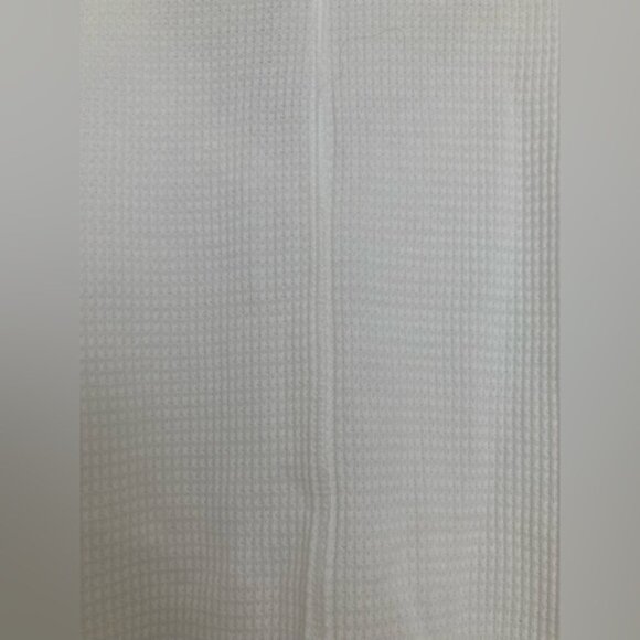 BNWT Babaton Berry T-Shirt - Picture 9 of 11